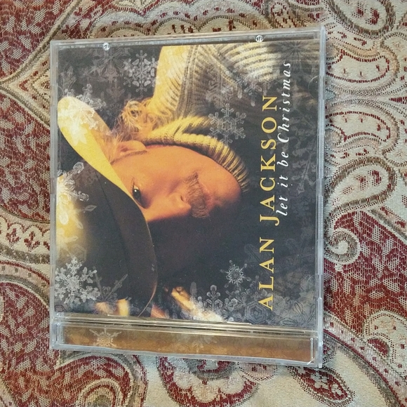 Alan Jackson let it be Christmas music CD - Picture 6 of 6